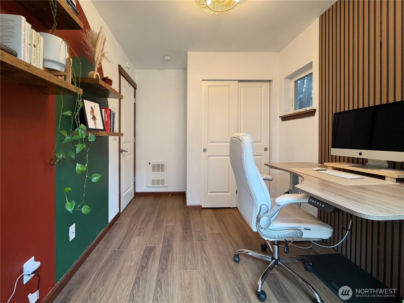 3012 NE 137th Street #B, Seattle, WA 98125