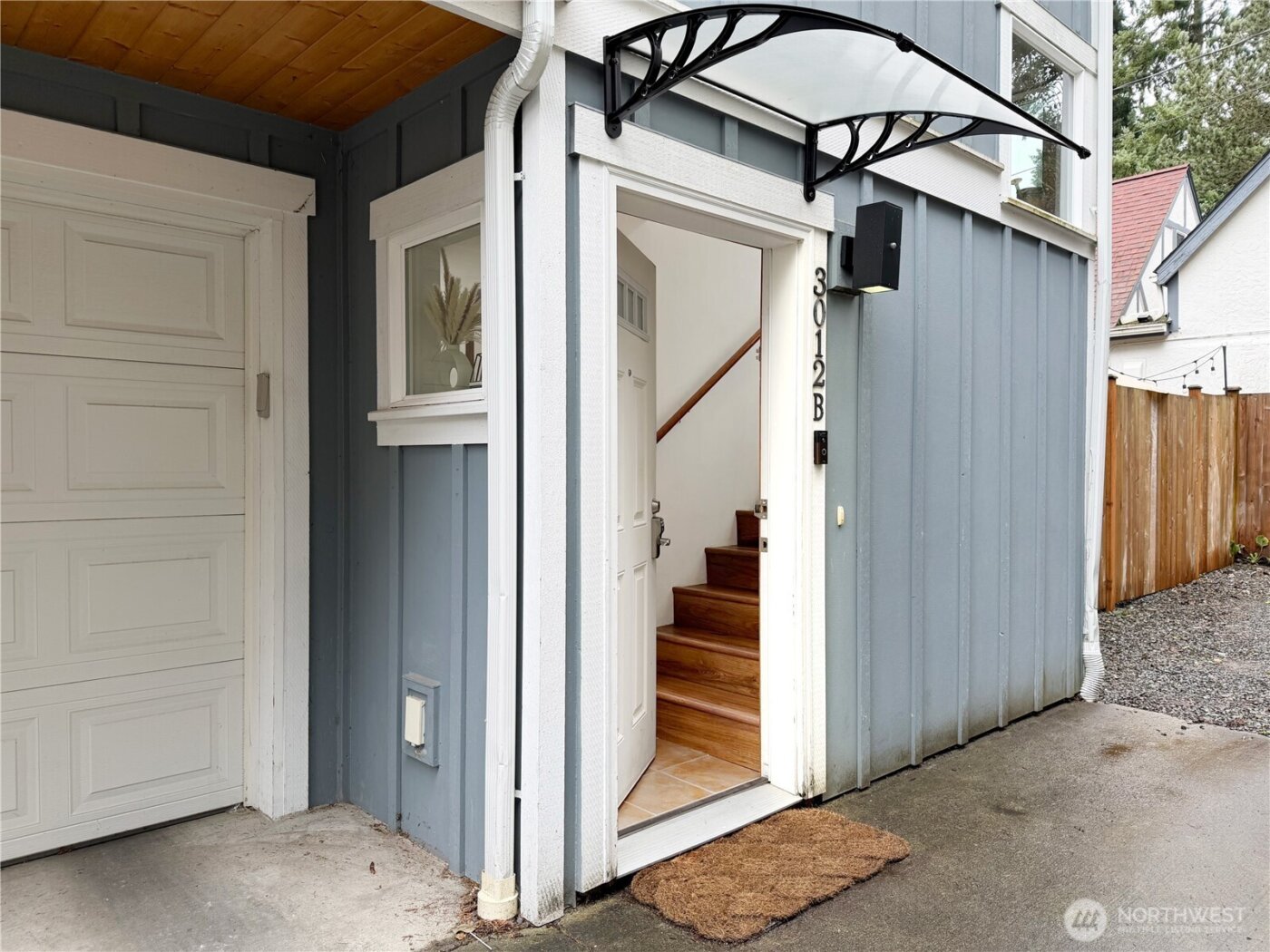 3012 NE 137th Street #B, Seattle, WA 98125