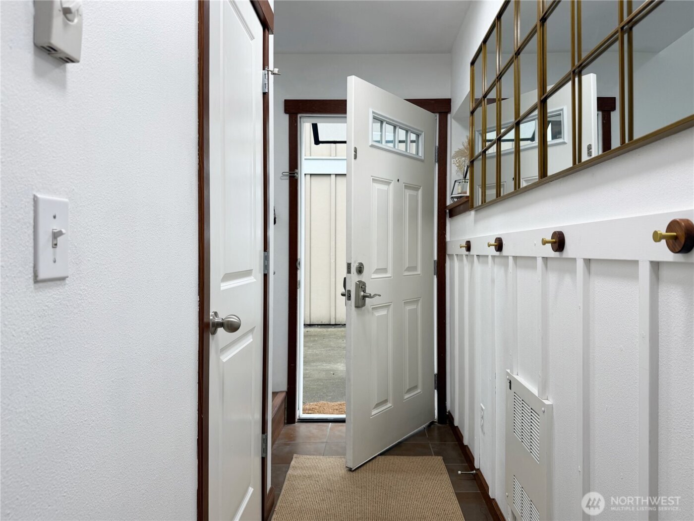 3012 NE 137th Street #B, Seattle, WA 98125