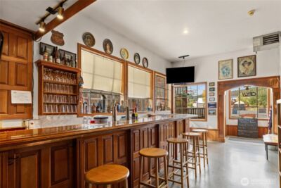 208 W Pennsylvania Avenue , Roslyn, WA 98941 - Photo 8