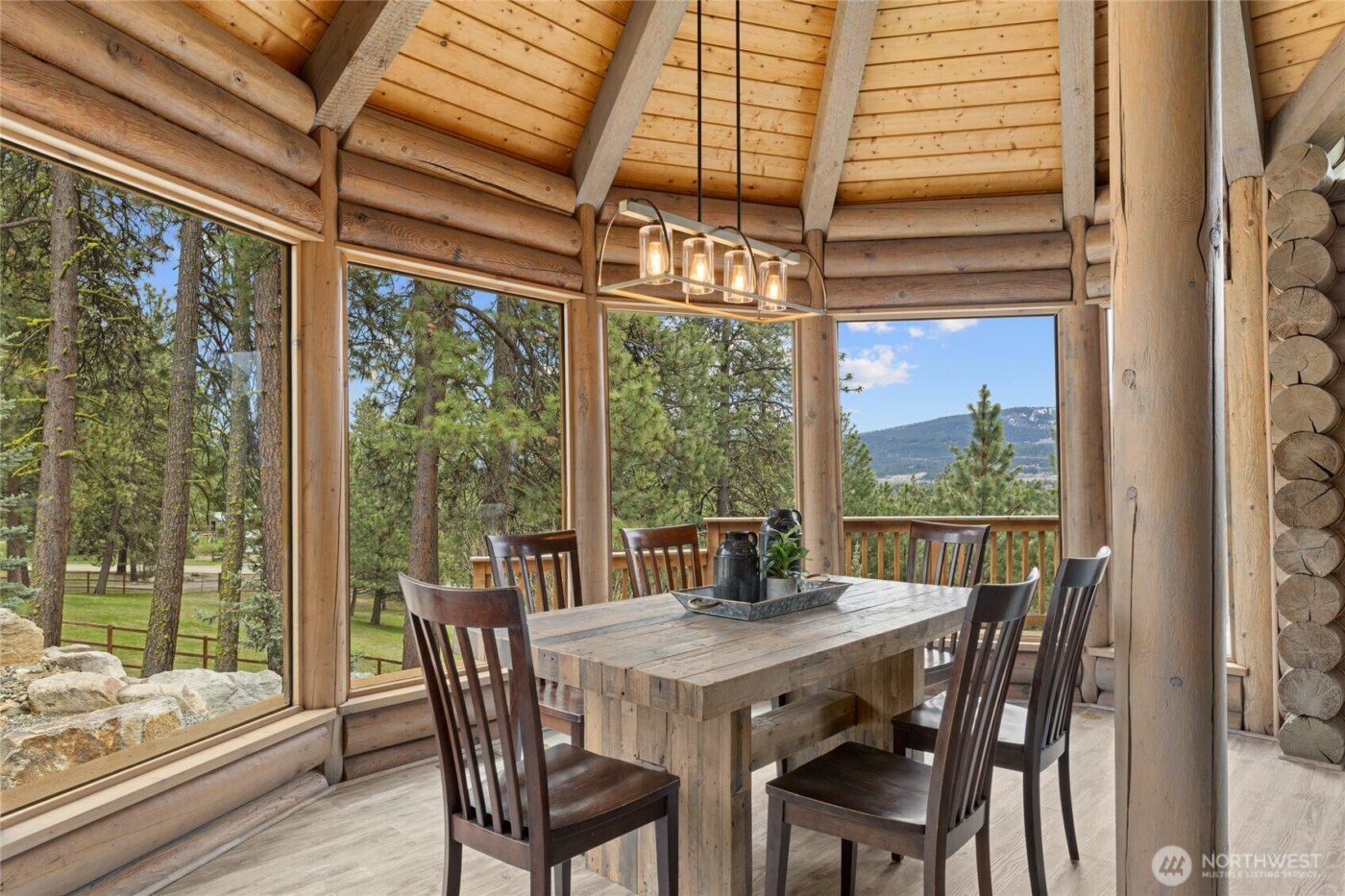 1161 White Road , Cle Elum, WA 98922