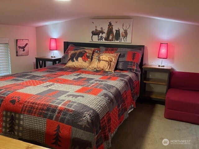 1021 N Potlatch , Hoodsport, WA 98548