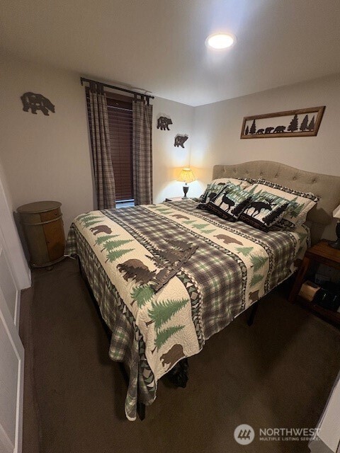 1021 N Potlatch , Hoodsport, WA 98548