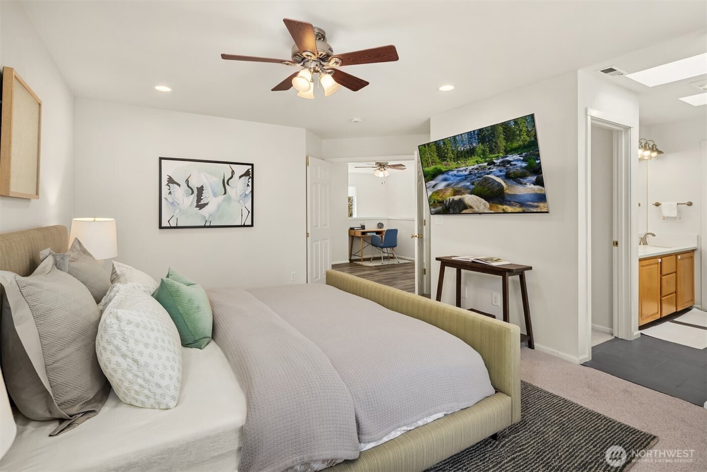 10024 124th Avenue NE, Kirkland, WA 98033