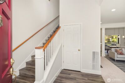 10024 124th Avenue NE, Kirkland, WA 98033 - Photo 5