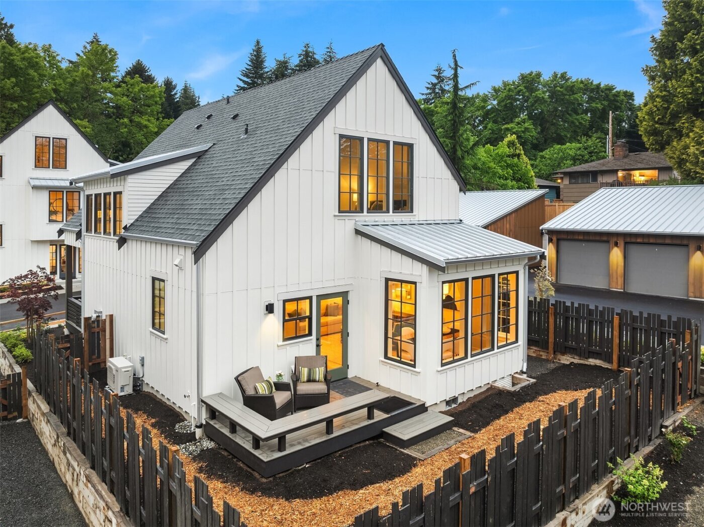 2218 NE 125th Street , Seattle, WA 98125