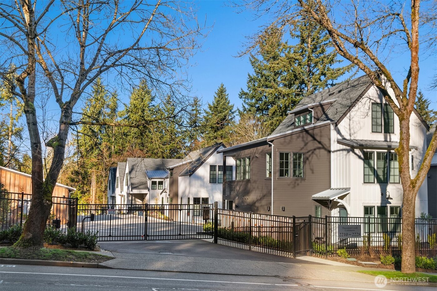 2218 NE 125th Street , Seattle, WA 98125