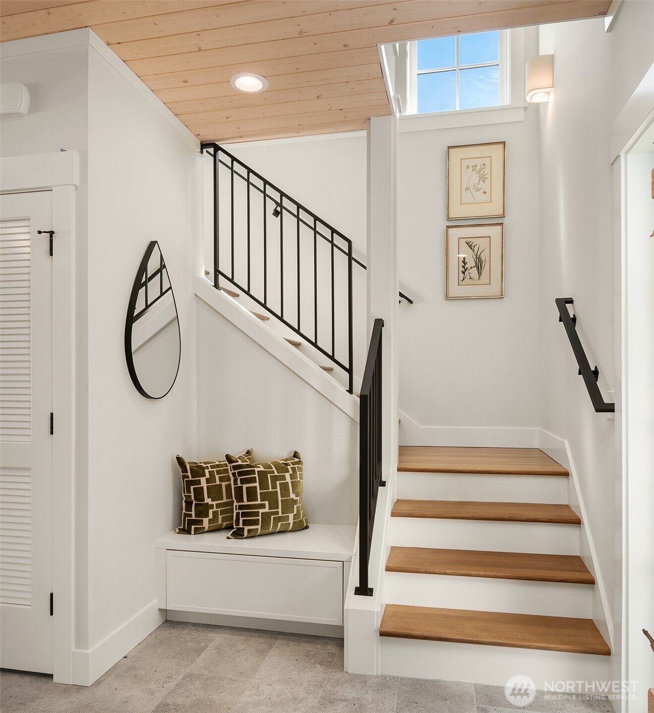 2218 NE 125th Street , Seattle, WA 98125