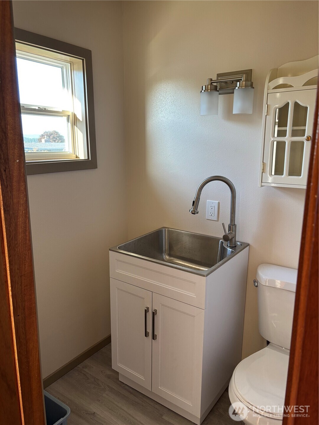 3105 K Avenue , Anacortes, WA 98221