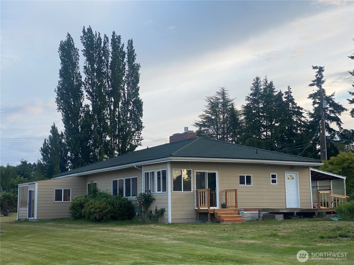 3105 K Avenue , Anacortes, WA 98221