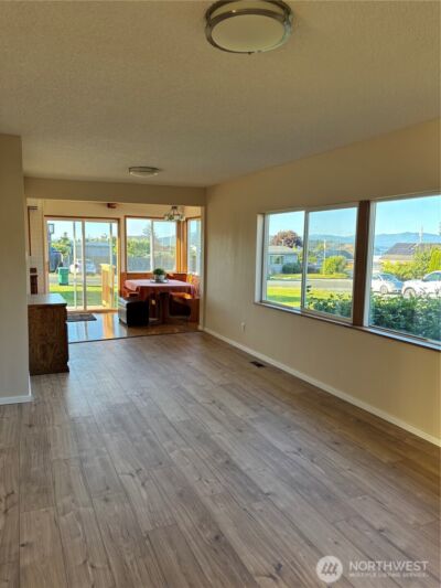 3105 K Avenue , Anacortes, WA 98221 - Photo 9
