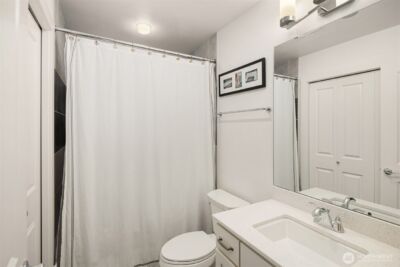 901 W McGraw Street #6, Seattle, WA 98119-3075 - Photo 27