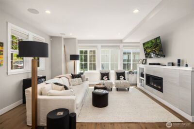 901 W McGraw Street #6, Seattle, WA 98119-3075 - Photo 6