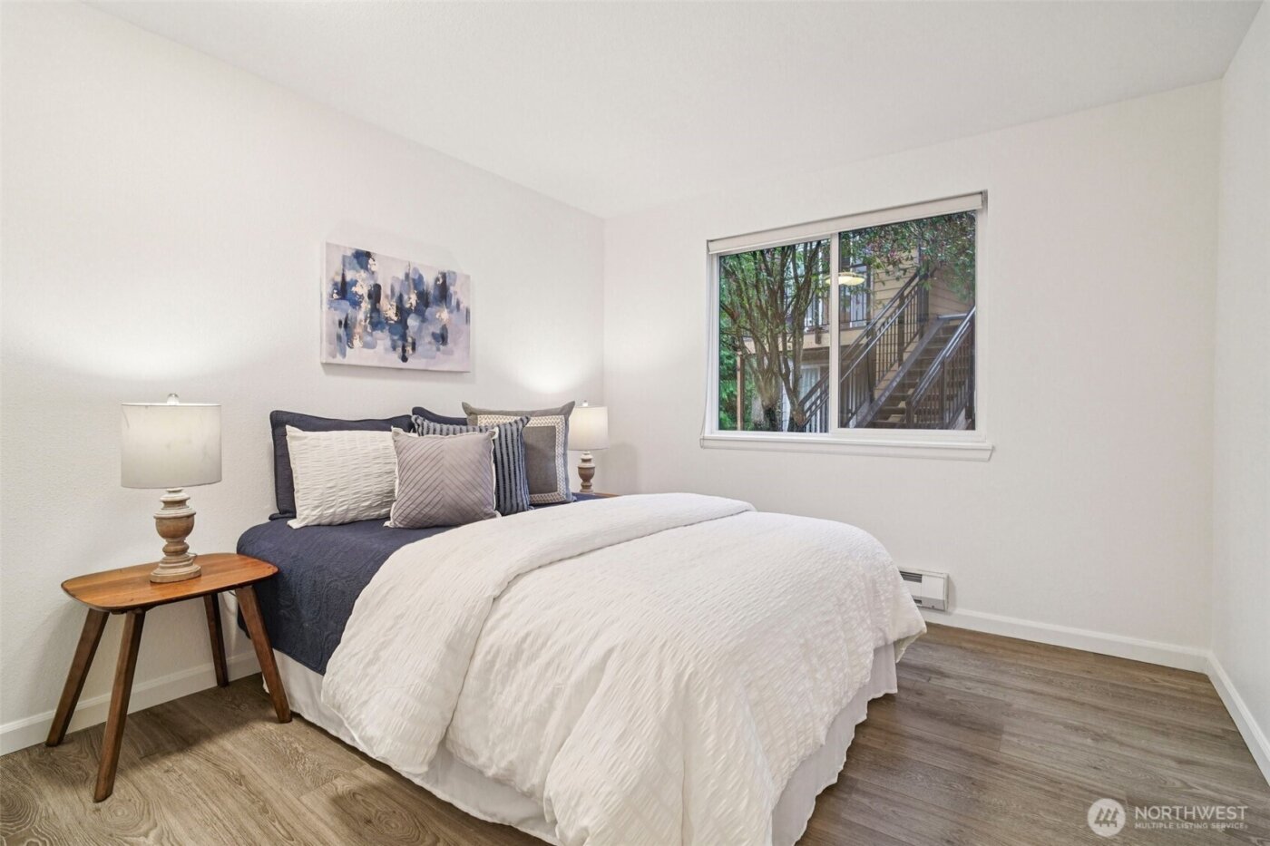 10822 NE 148th Lane #J102, Bothell, WA 98011