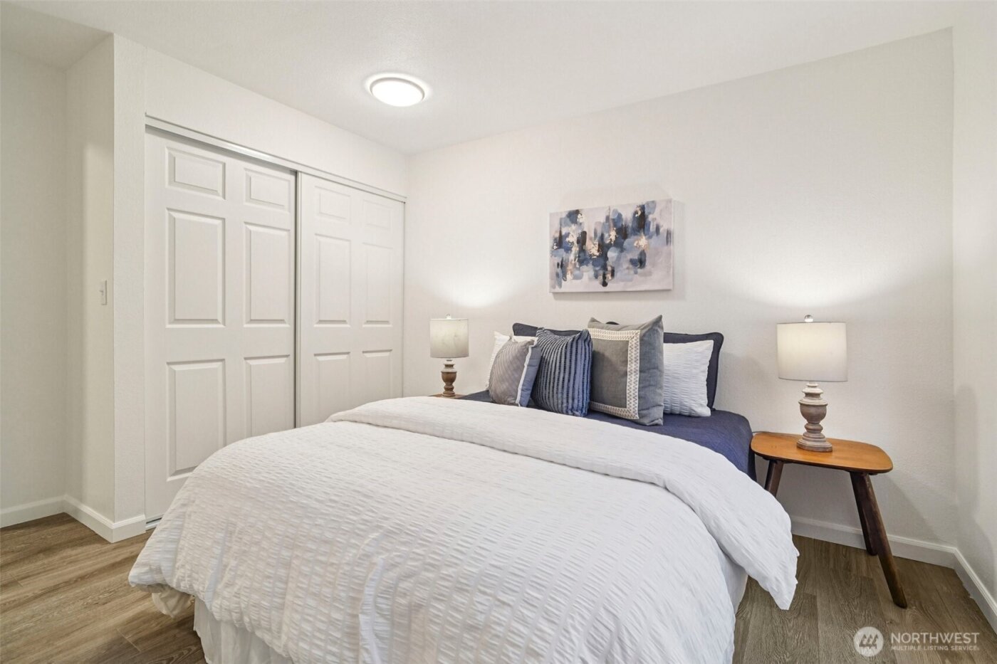 10822 NE 148th Lane #J102, Bothell, WA 98011