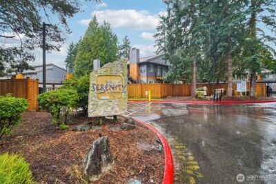 10822 NE 148th Lane #J102, Bothell, WA 98011 - Photo 22