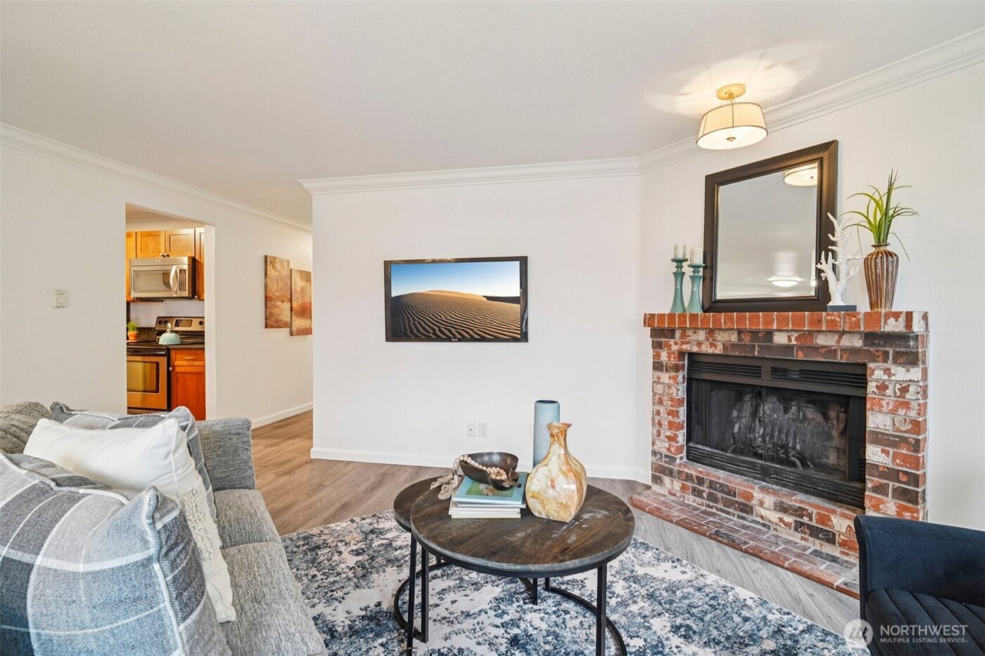 10822 NE 148th Lane #J102, Bothell, WA 98011