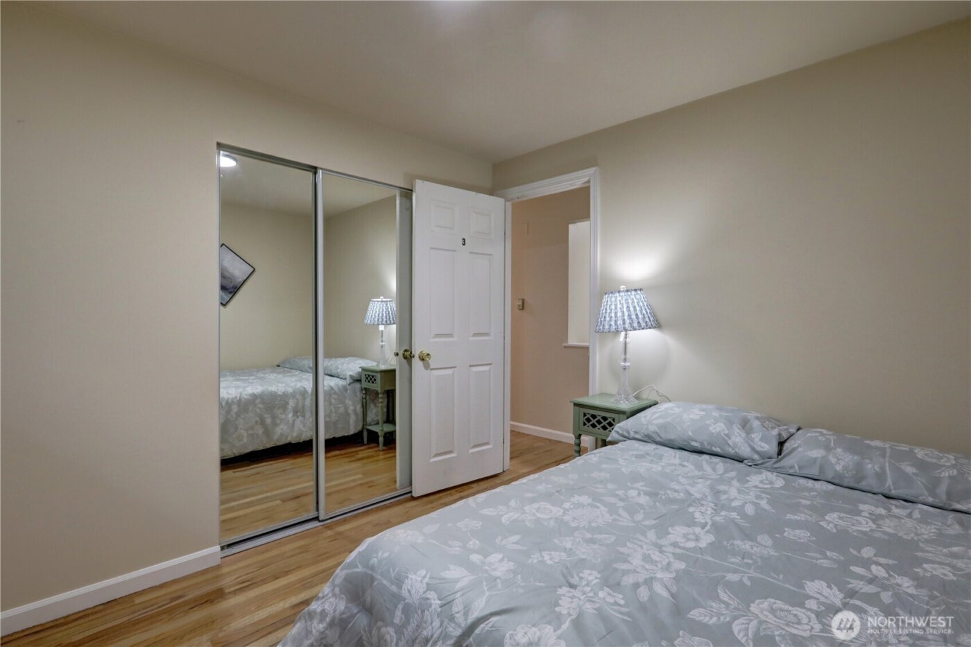 2007 168th Avenue NE, Bellevue, WA 98008
