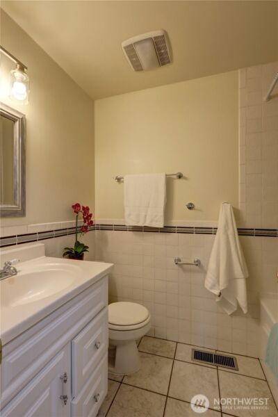 2007 168th Avenue NE, Bellevue, WA 98008 - Photo 20