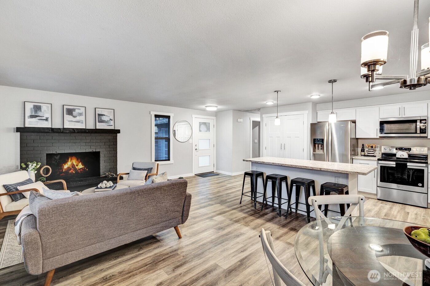 7843 NE 146th Street , Kenmore, WA 98028