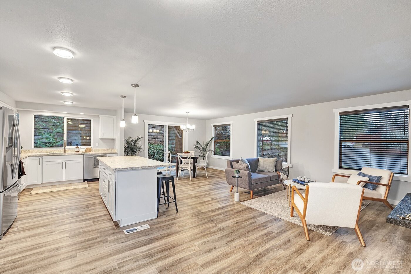 7843 NE 146th Street , Kenmore, WA 98028