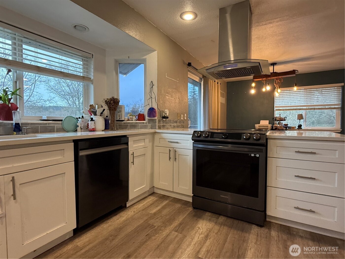 14861 Olympic Drive SE, Port Orchard, WA 98367