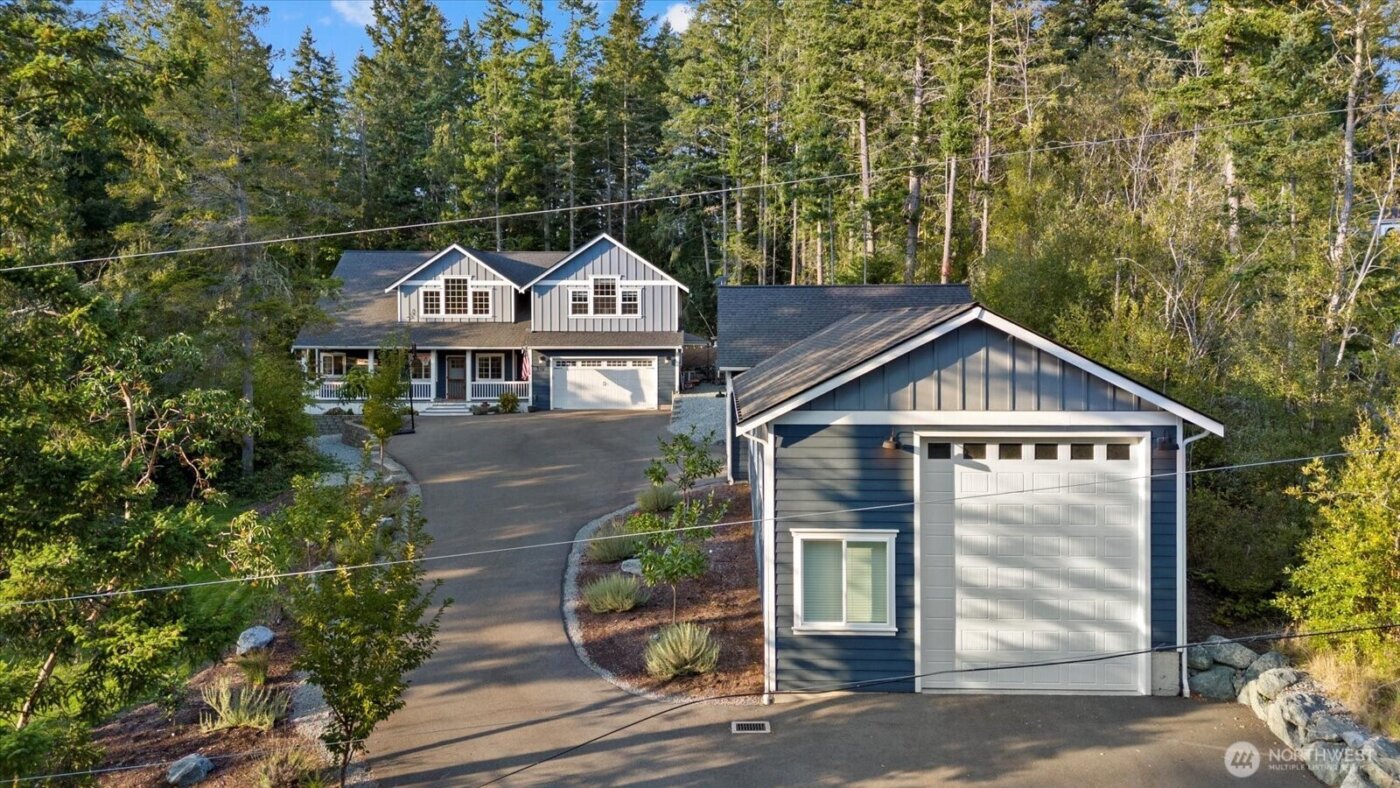 870 Cedar Lane , Camano Island, WA 98282