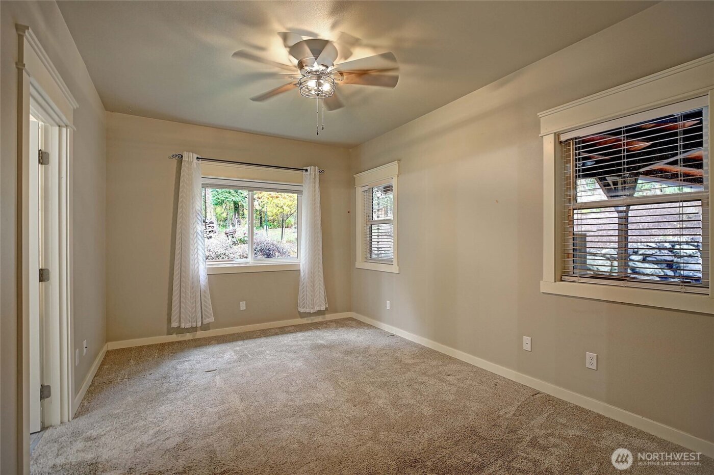 870 Cedar Lane , Camano Island, WA 98282