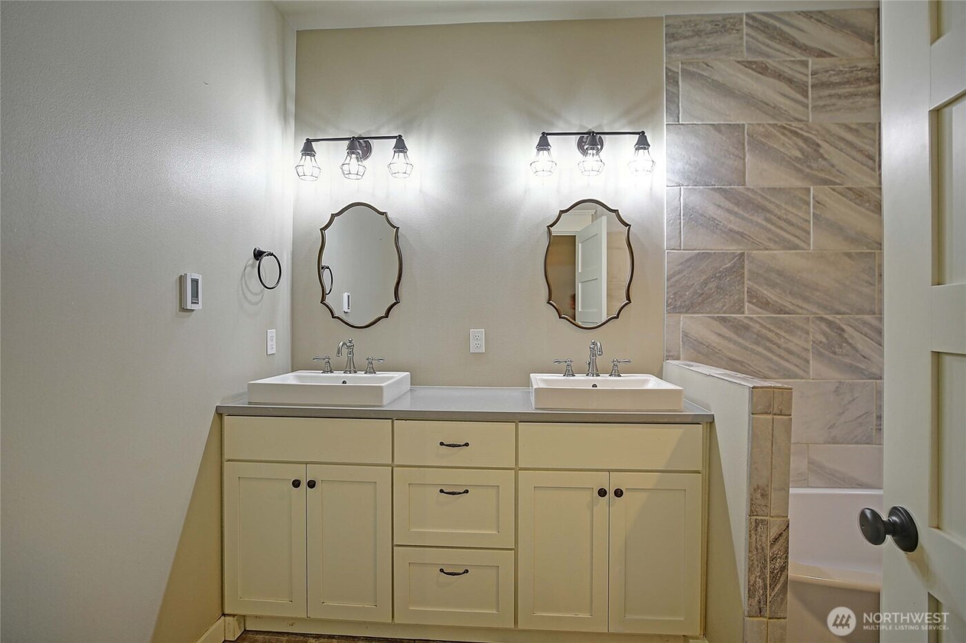 870 Cedar Lane , Camano Island, WA 98282