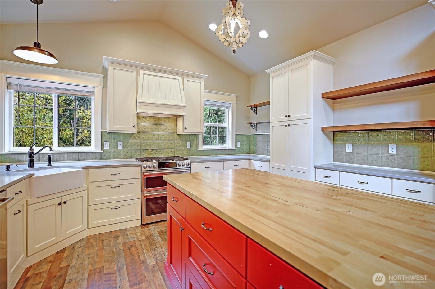 870 Cedar Lane , Camano Island, WA 98282