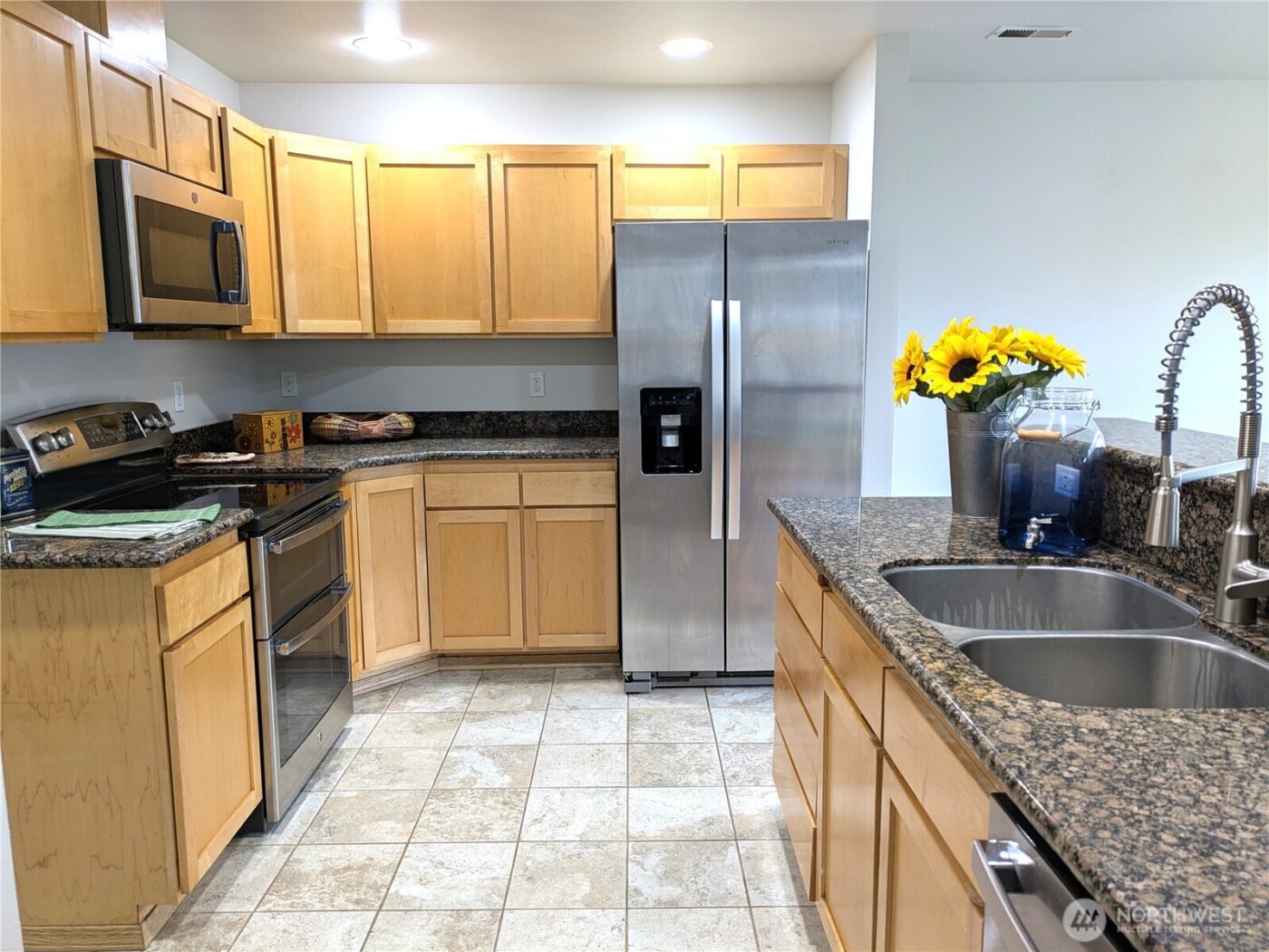 4926 104th Place NE, Marysville, WA 98270