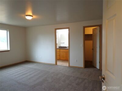 4926 104th Place NE, Marysville, WA 98270 - Photo 16