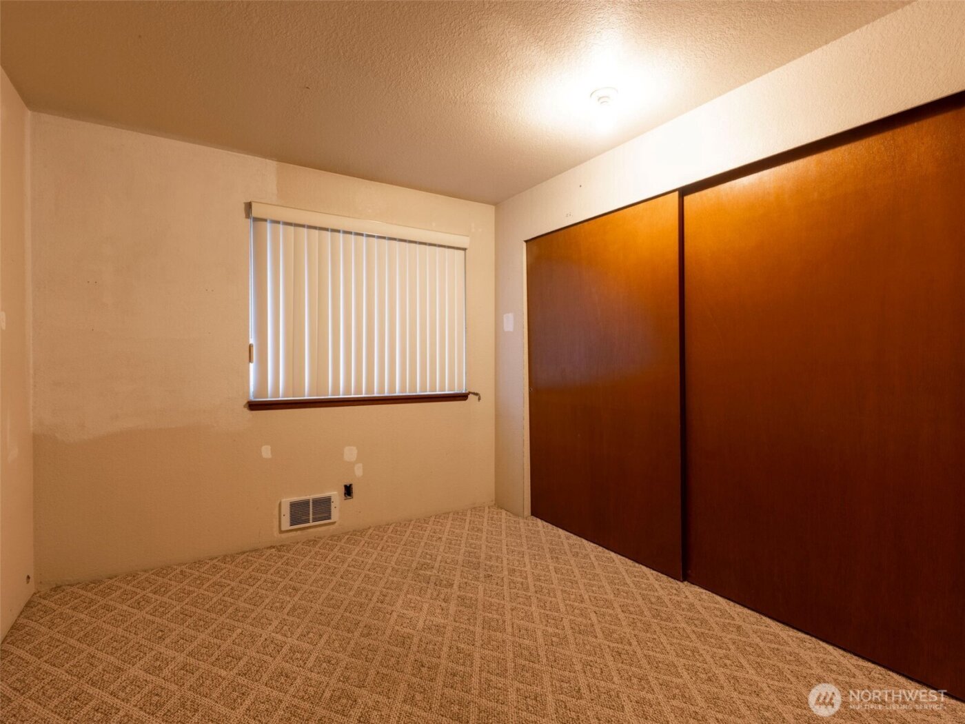 928 N 98th Street , Seattle, WA 98103