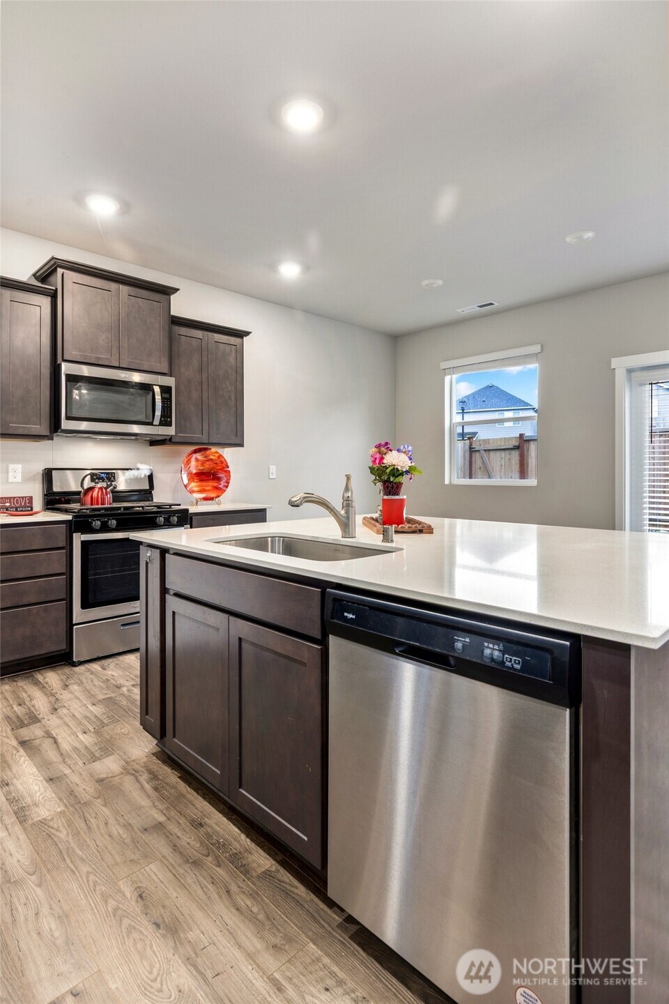 18673 106th Avenue Ct E, Puyallup, WA 98374