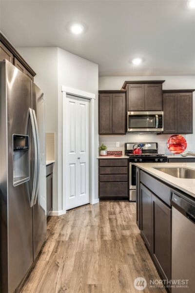 18673 106th Avenue Ct E, Puyallup, WA 98374 - Photo 8