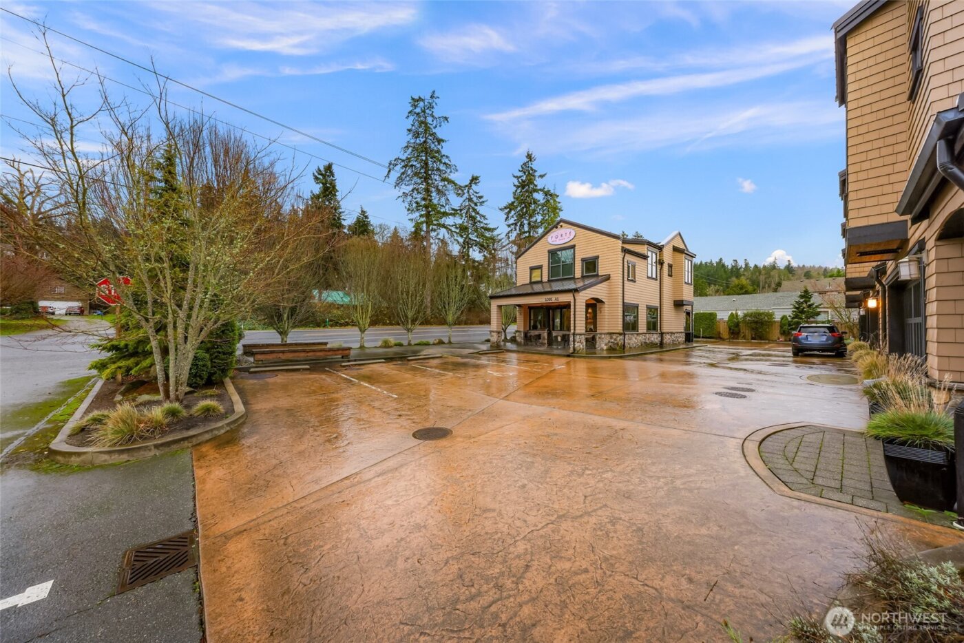 1095 Essex Street #A1&2, Camano Island, WA 98282