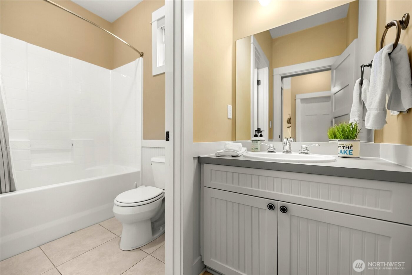 107 Timbuktu Lane , Oroville, WA 98844