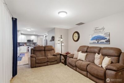 11808 209th Avenue Ct E, Bonney Lake, WA 98391 - Photo 15