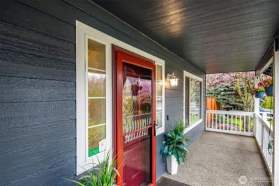 11808 209th Avenue Ct E, Bonney Lake, WA 98391 - Photo 2