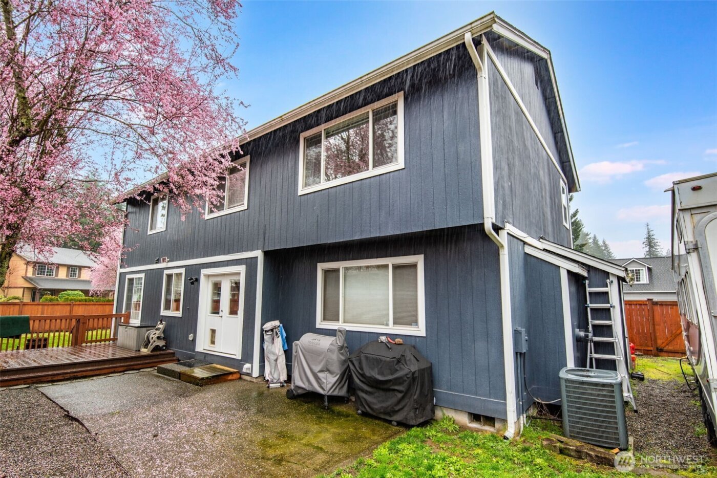 11808 209th Avenue Ct E, Bonney Lake, WA 98391