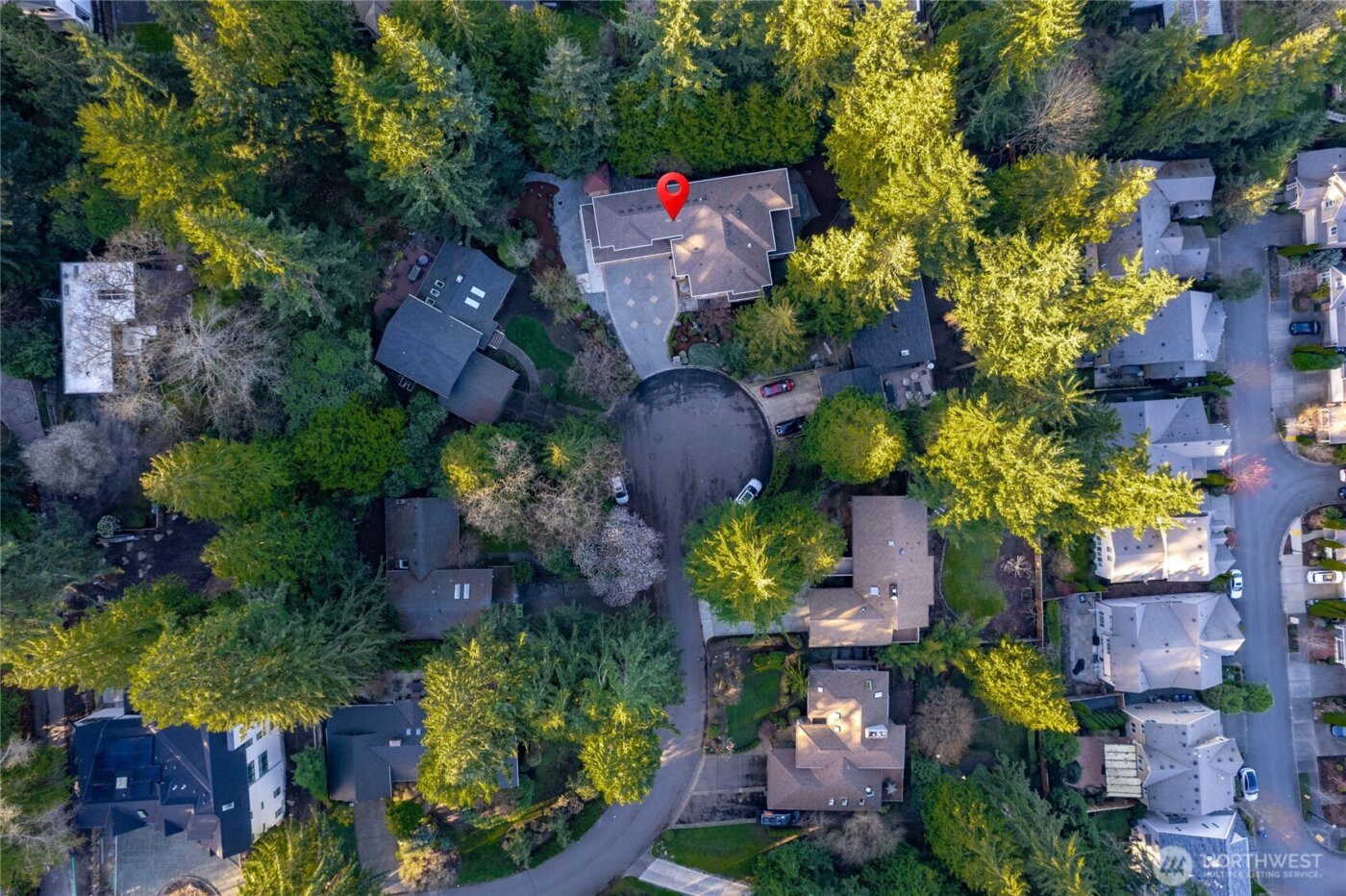 2727 101st Place NE, Bellevue, WA 98004