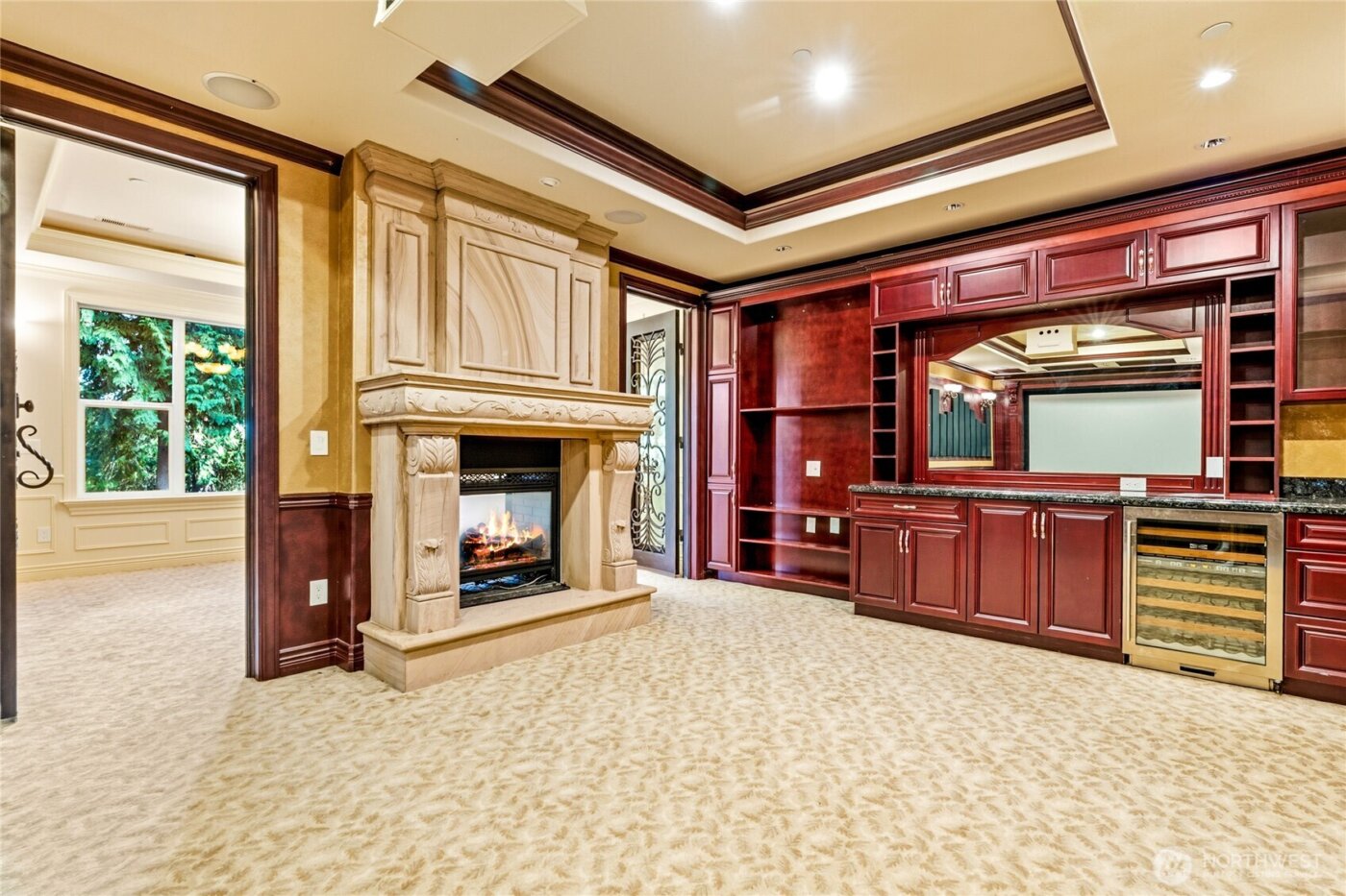 2727 101st Place NE, Bellevue, WA 98004