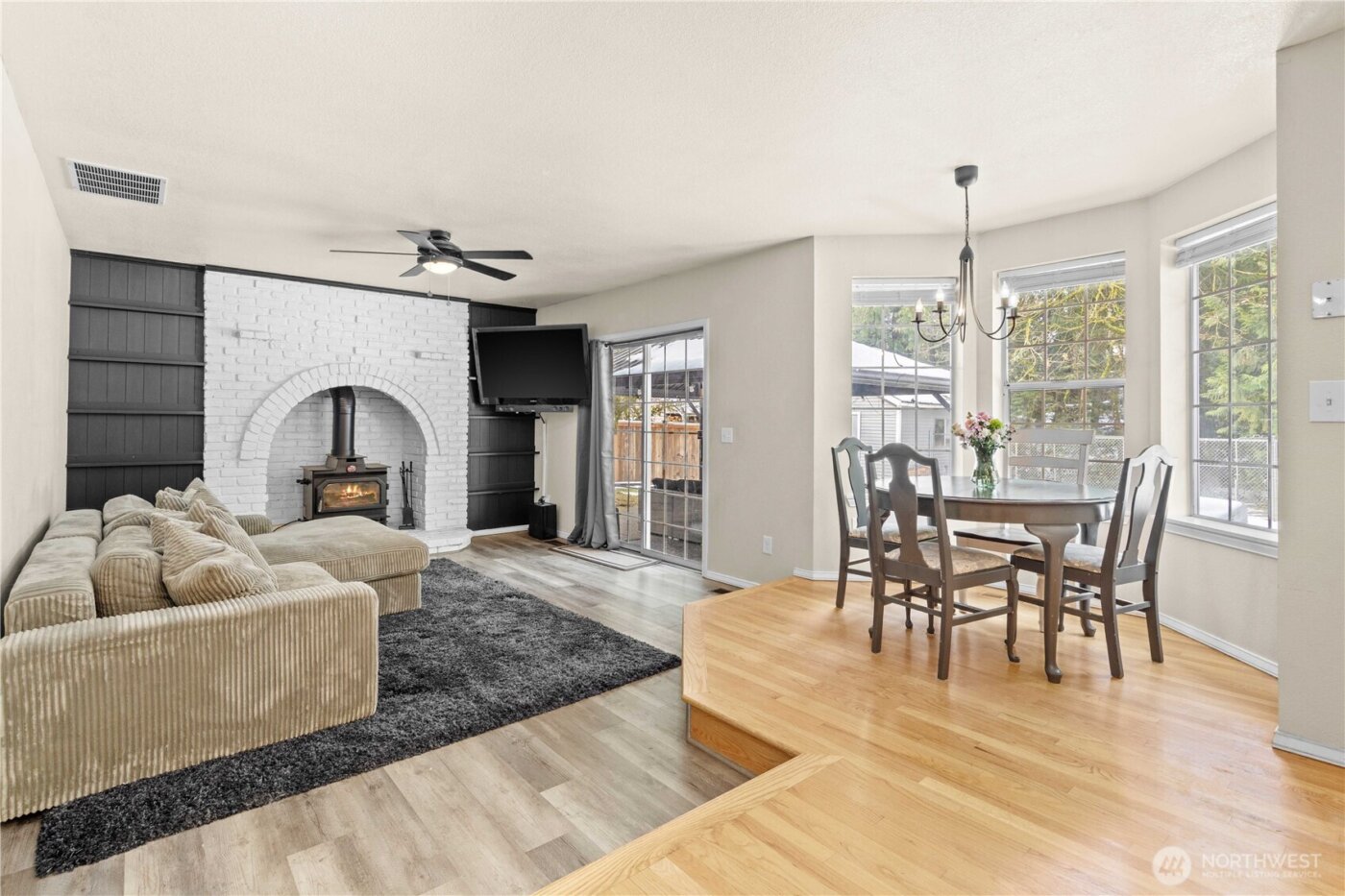 29725 174th Avenue SE, Kent, WA 98042