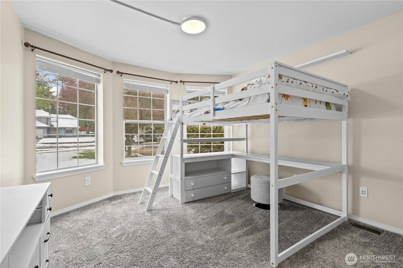 29725 174th Avenue SE, Kent, WA 98042