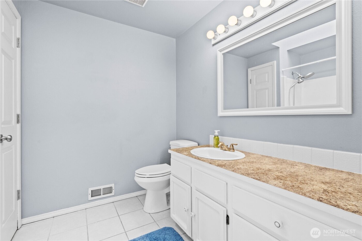 29725 174th Avenue SE, Kent, WA 98042