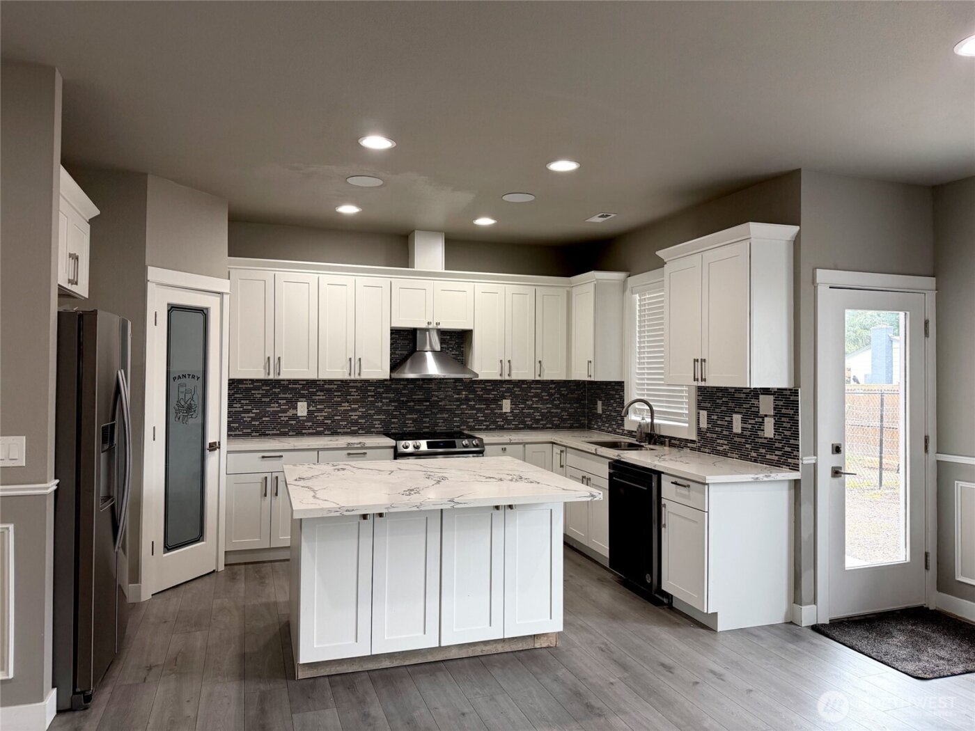 7222 S J Street , Tacoma, WA 98408