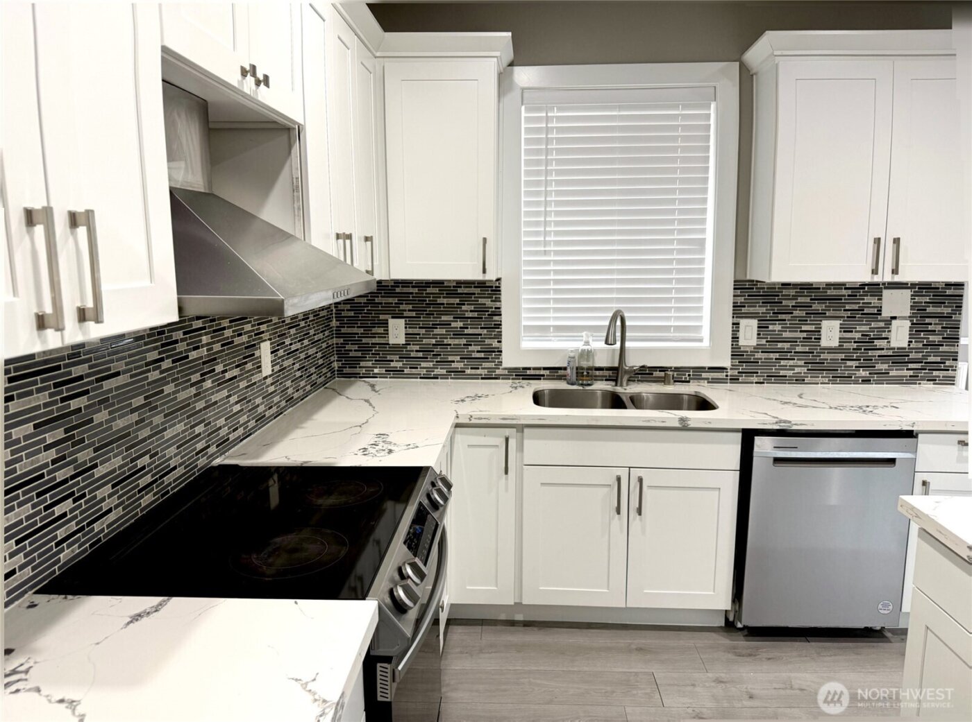 7222 S J Street , Tacoma, WA 98408