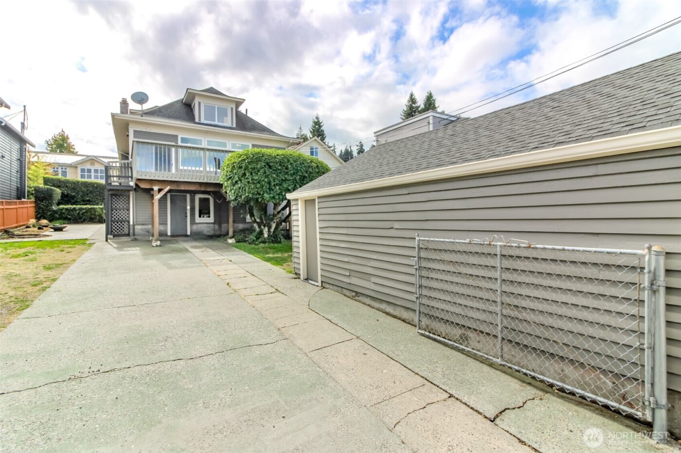 2315 N 30th Street , Tacoma, WA 98403