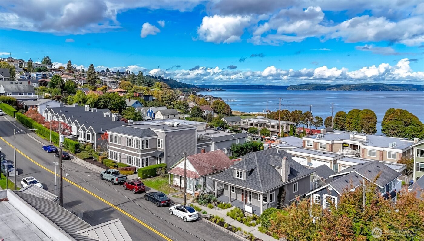 2315 N 30th Street , Tacoma, WA 98403