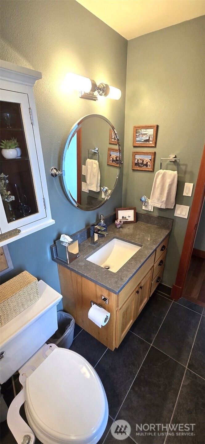 8145 Chehalis Road , Blaine, WA 98230